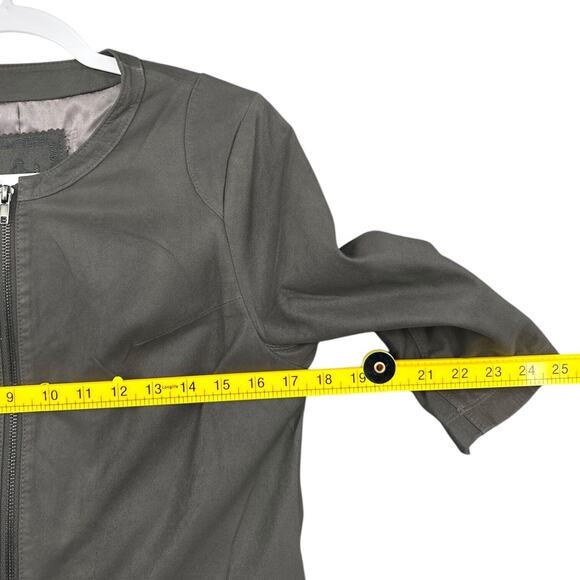 My Tribe Gray‎ Leather Asymmetrical Hem Peplum 3/4 Sleeve Zip Jacket Medium - Picture 8 of 9